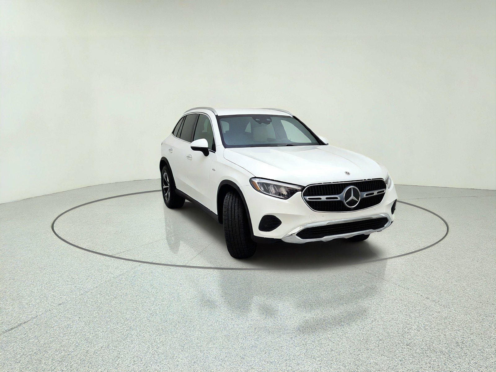 Certified 2025 Mercedes-Benz GLC 350e 4MATIC image 4
