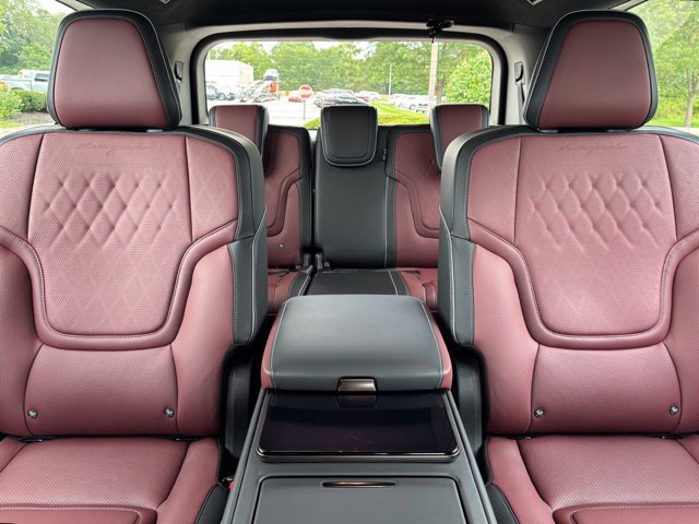 Used 2026 INFINITI QX80 Autograph w/ Premium Cargo Package AWD/4WD image 28