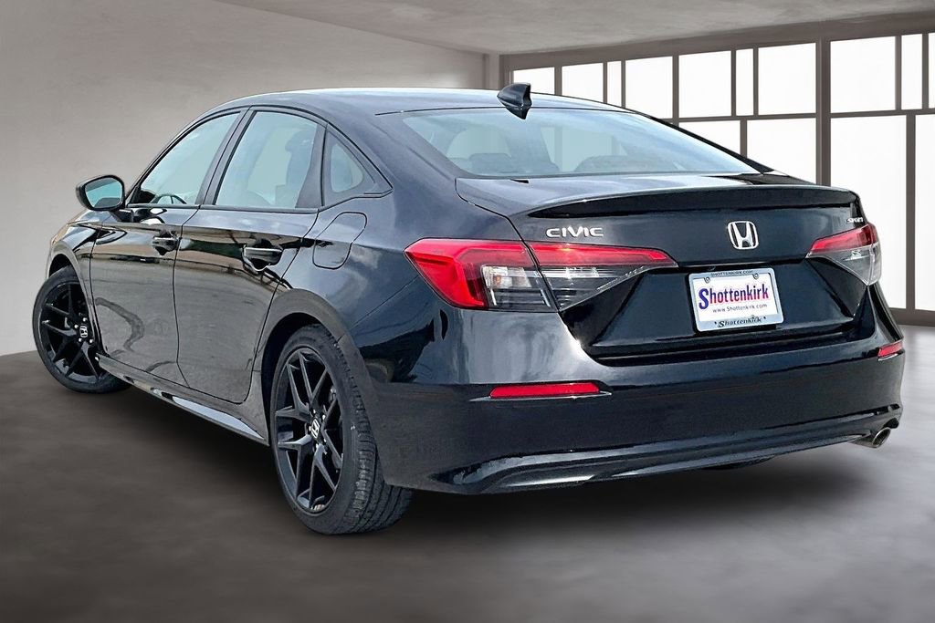 Used 2024 Honda Civic Sport image 4