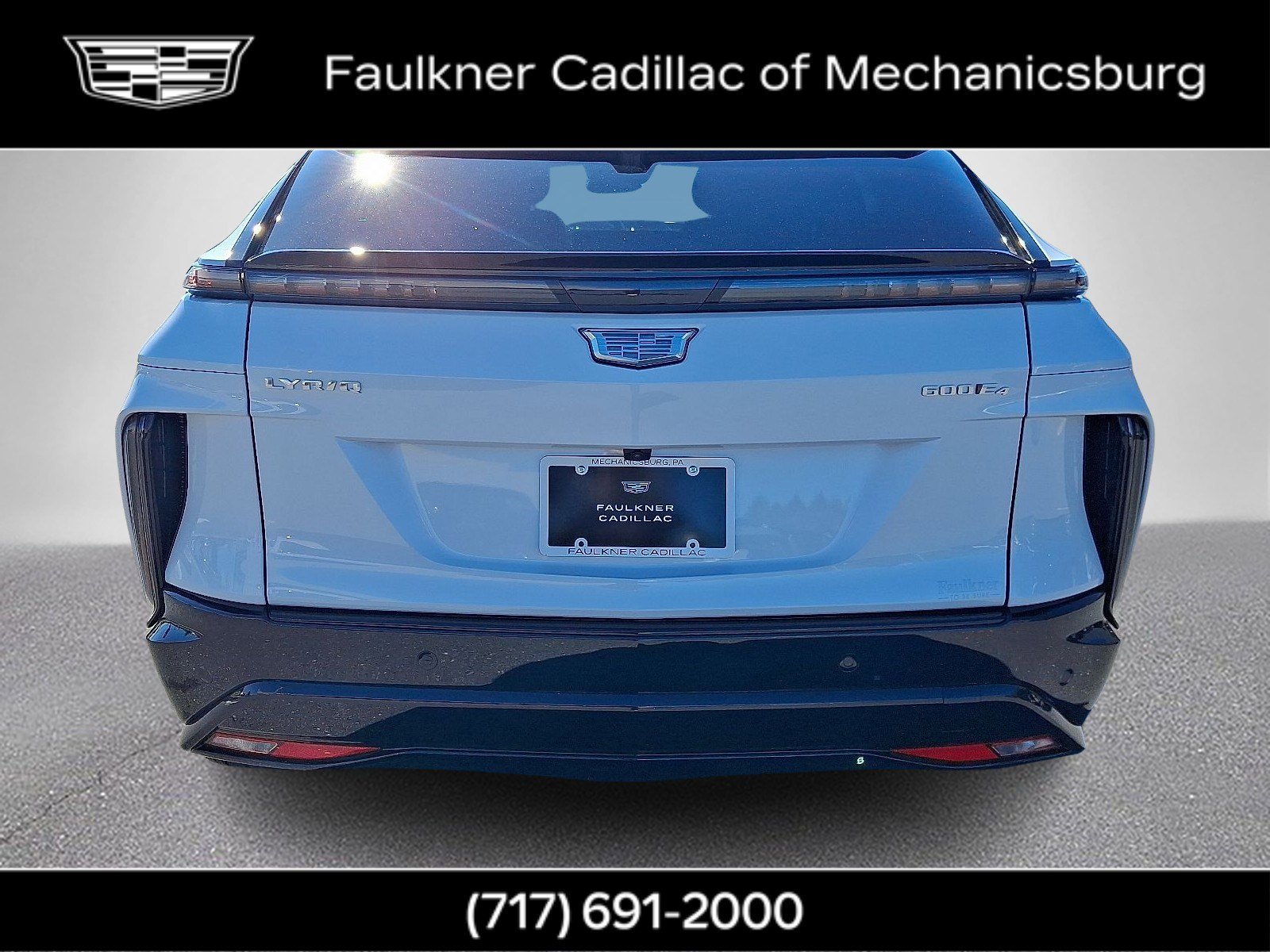 New 2026 Cadillac Lyriq Sport w/ LPO, Blue Accent Package image 3