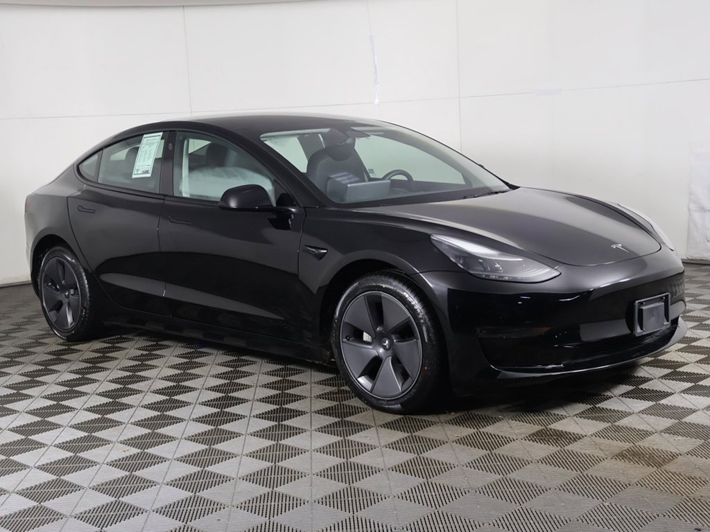 Used 2023 Tesla Model 3 Standard Range image 49