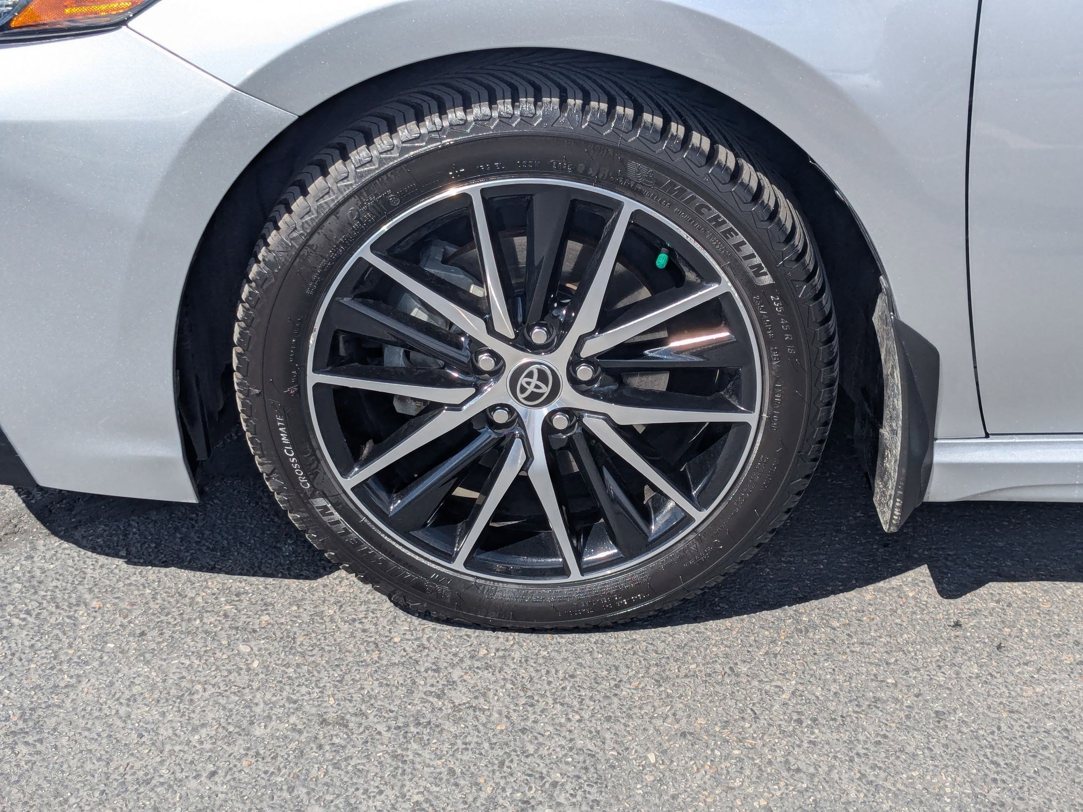 Used 2022 Toyota Camry SE w/ Audio Upgrade Package image 13