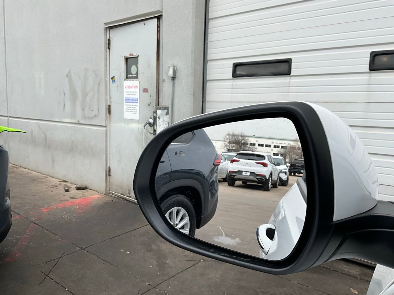 Used 2025 Buick Encore GX Preferred image 17