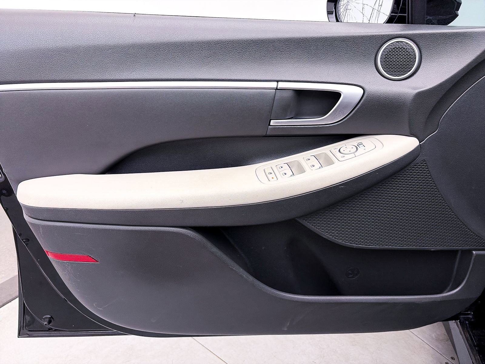 Used 2024 Hyundai Sonata SEL w/ Convenience Package image 17