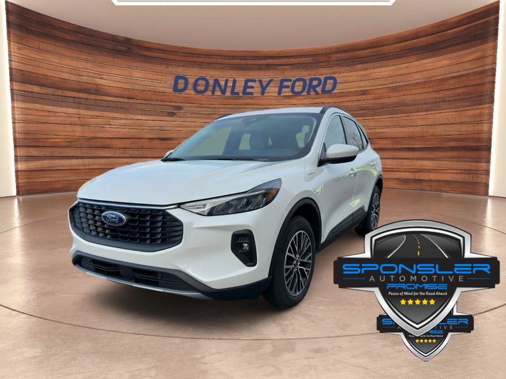 New 2024 Ford Escape SE FWD image 1
