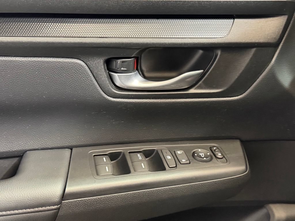 Used 2024 Honda CR-V LX image 18