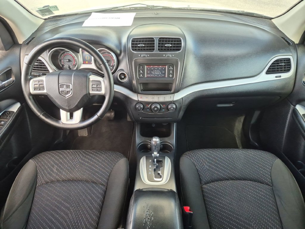 Used 2019 Dodge Journey SE w/ Connectivity Group FWD image 25