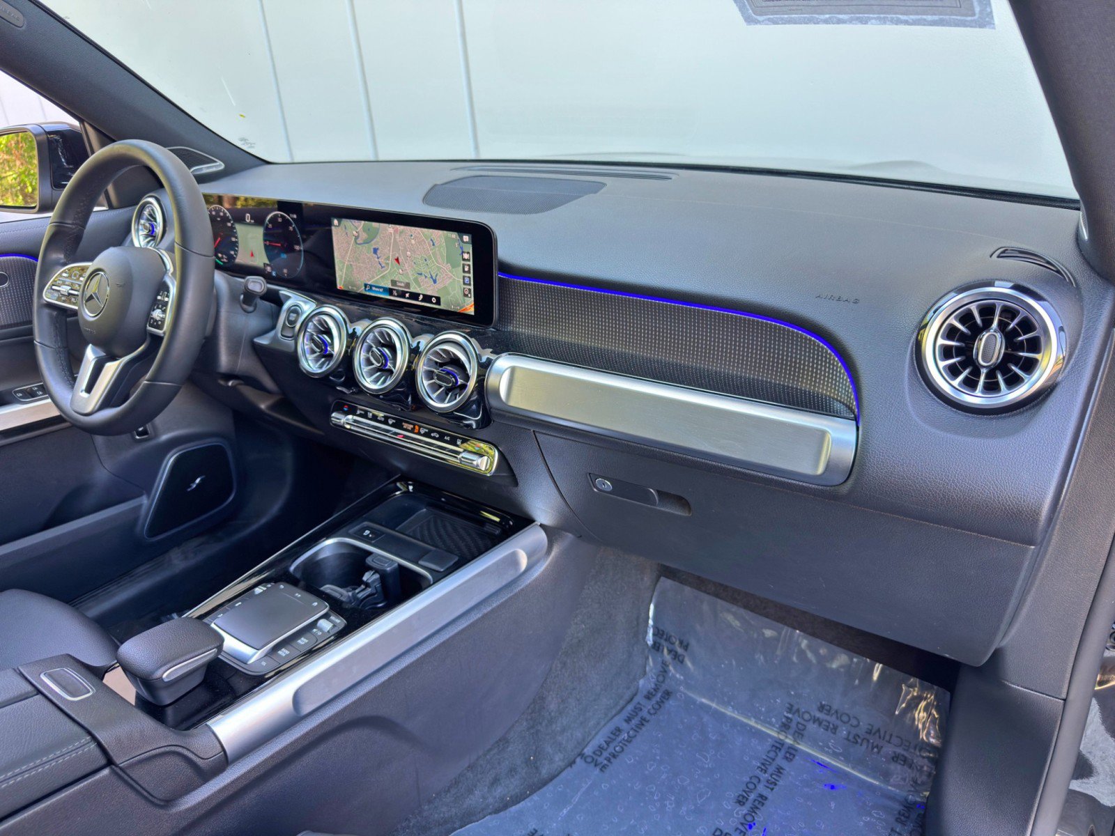 Used 2022 Mercedes-Benz EQB 350 4MATIC w/ Pinnacle Package image 14