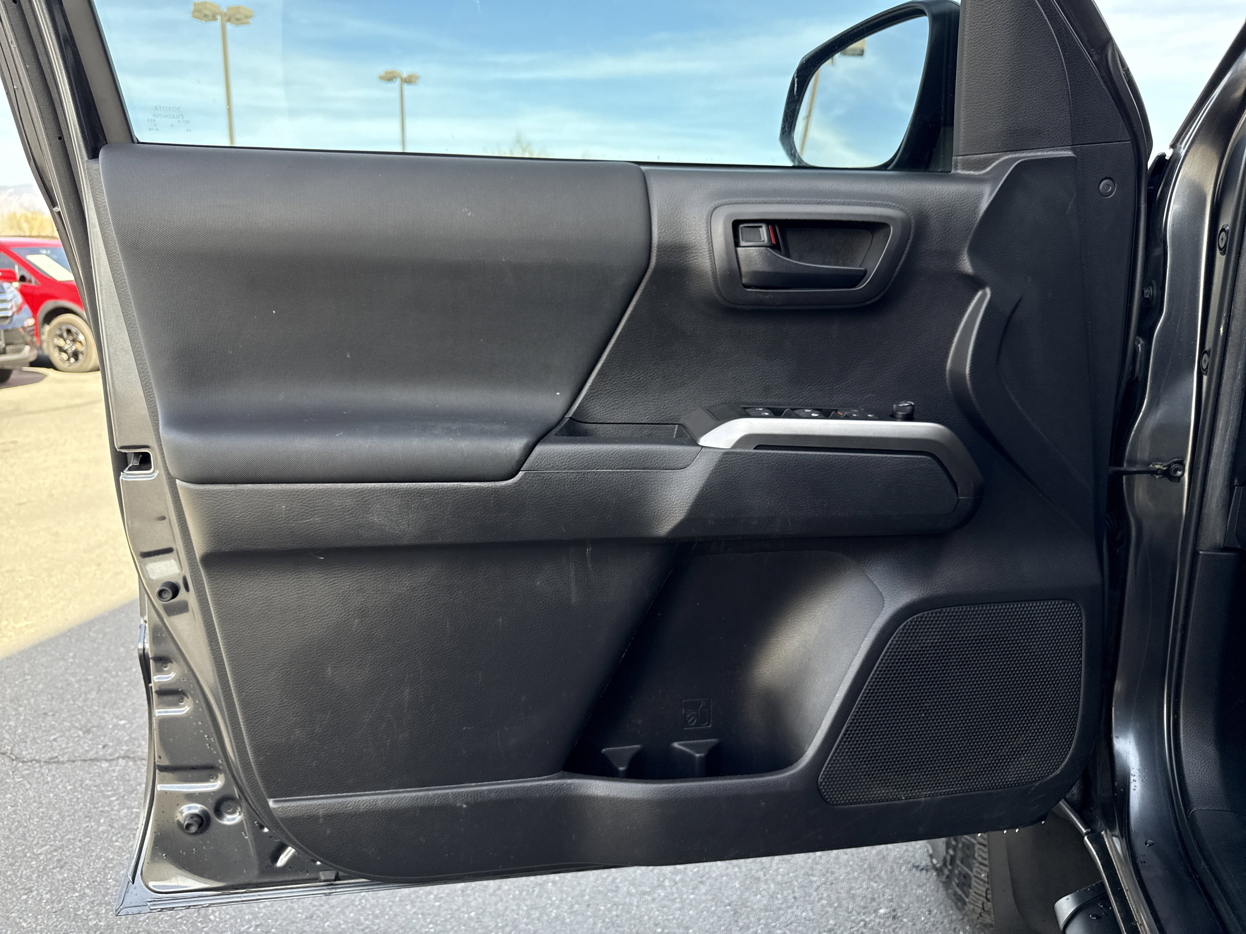 Used 2023 Toyota Tacoma 4x4 Double Cab w/ Trail Edition image 12