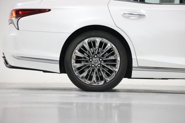 Used 2019 Lexus LS 500 AWD image 20