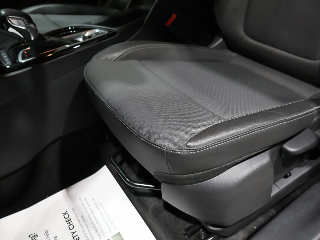 Used 2024 Buick Encore GX Preferred image 11