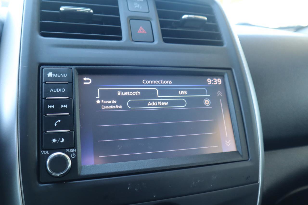 Used 2019 Nissan Versa SV FWD image 56