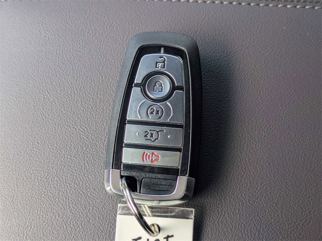 Used 2025 Ford Explorer Platinum w/ Ultimate Package image 36