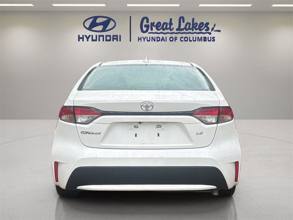 Used 2021 Toyota Corolla LE image 4