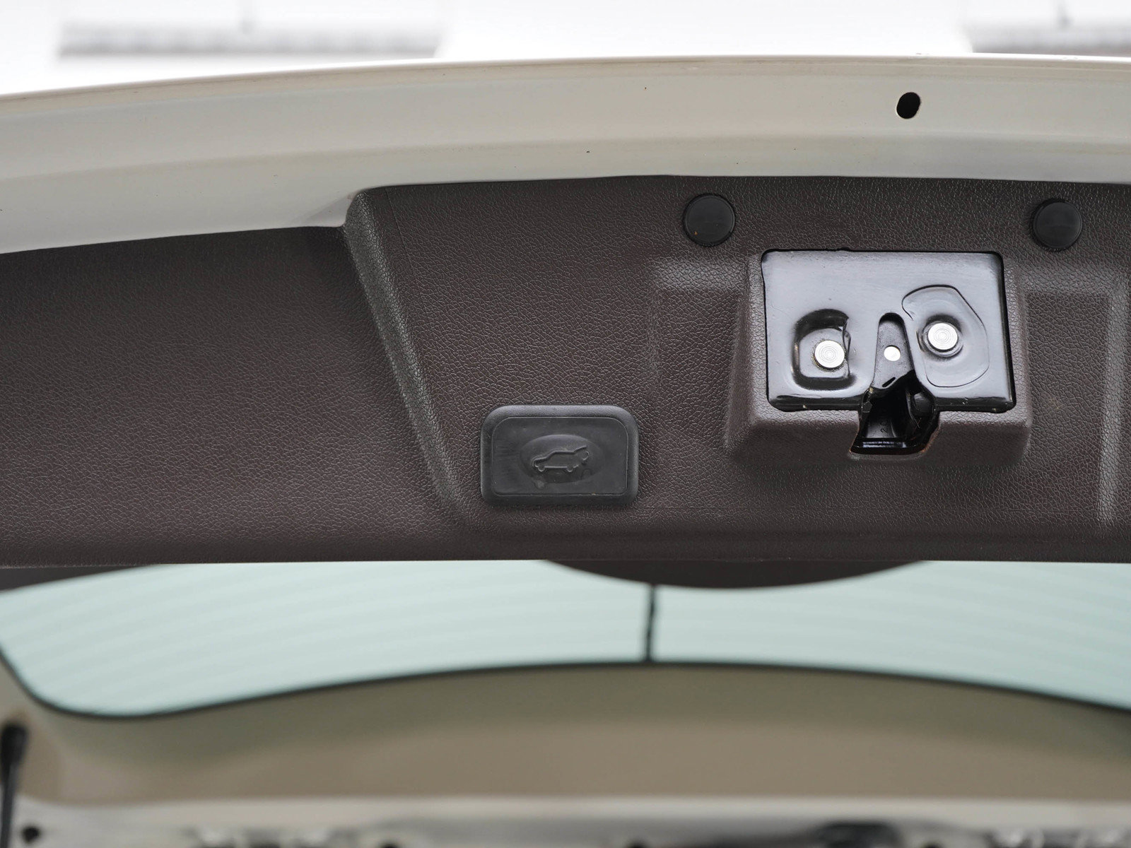 Used 2014 Buick Enclave Leather FWD image 17