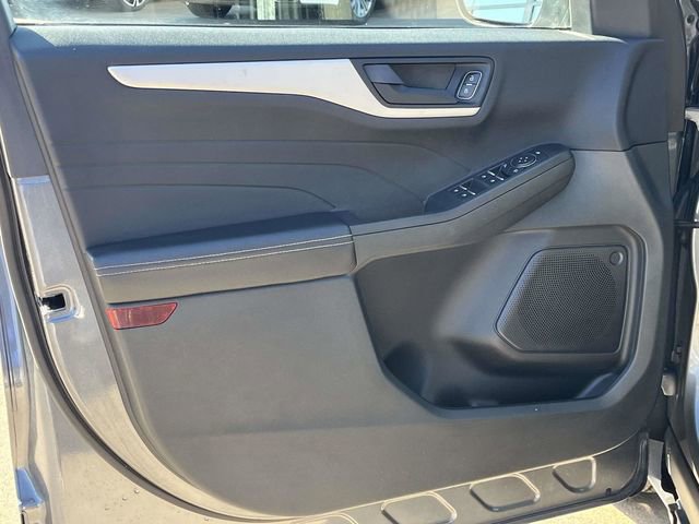 Used 2022 Ford Escape SE w/ Convenience Package image 14