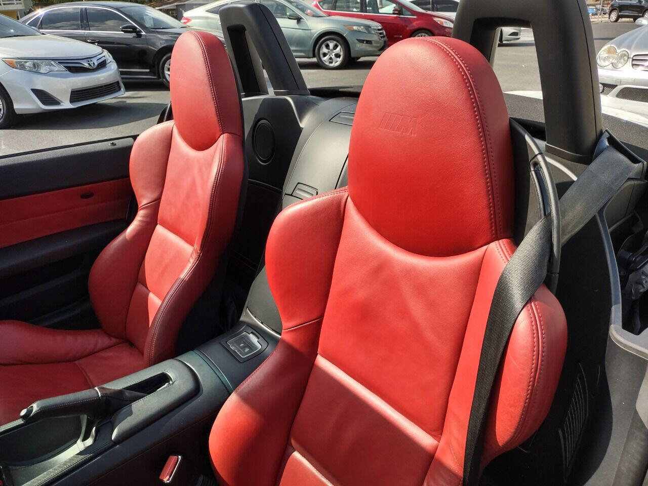 Used 2006 BMW M Roadster image 13
