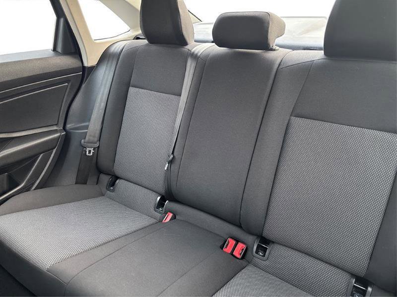 Used 2019 Volkswagen Jetta S image 17