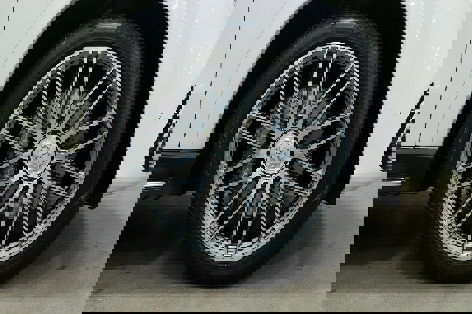 Used 2021 Mercedes-Benz GLS 63 AMG 4MATIC+ SUV image 15