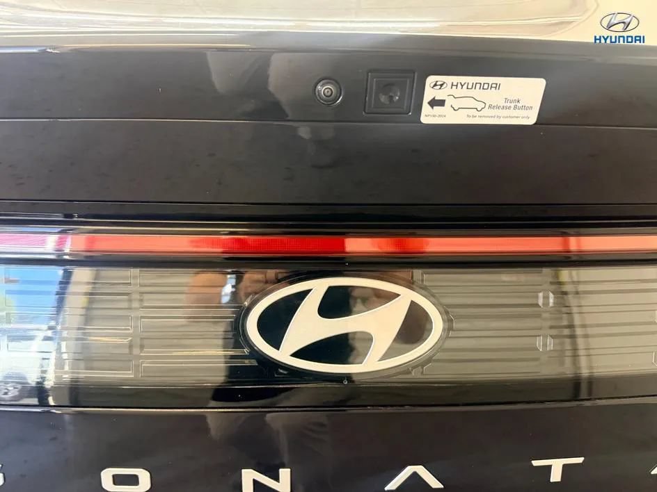 Used 2025 Hyundai Sonata SEL FWD image 33