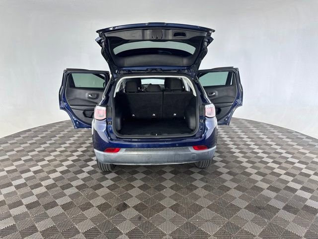 Used 2018 Jeep Compass Sport w/ Tech Group FWD image 18