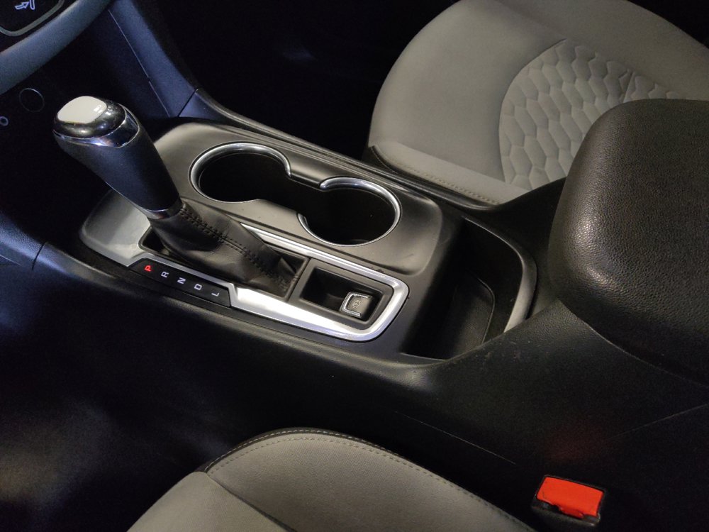 Used 2019 Chevrolet Equinox LS FWD image 26