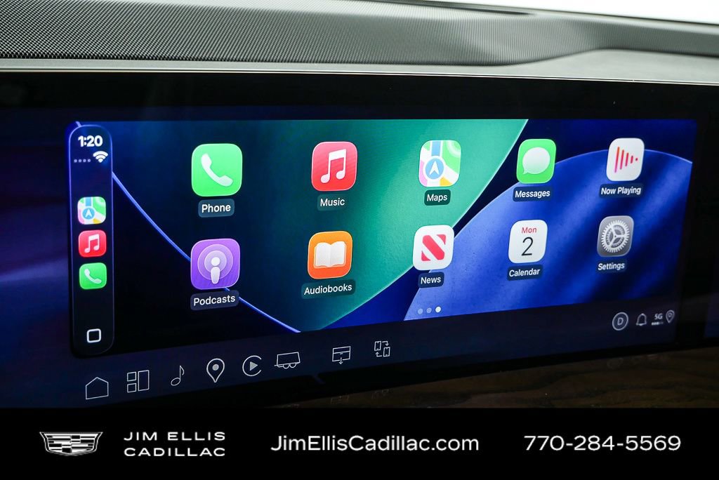 Used 2025 Cadillac Escalade Sport Platinum w/ LPO, ONYX Package image 17