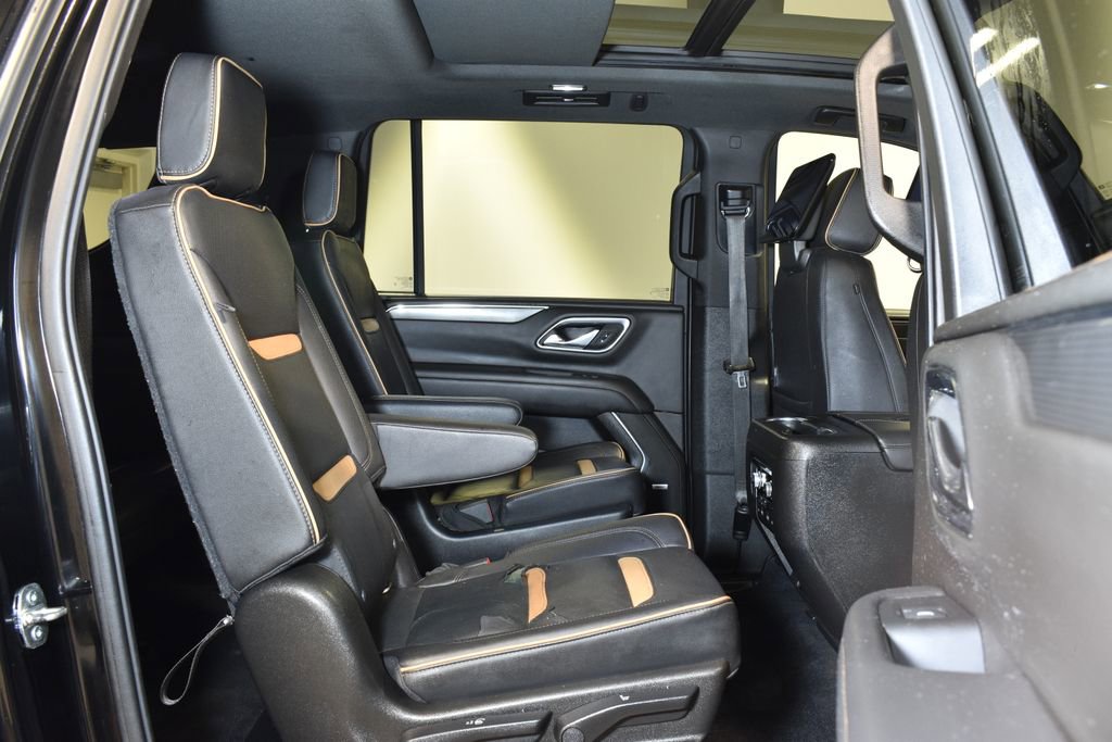 Used 2021 GMC Yukon XL AT4 w/ AT4 Premium Plus Package image 31