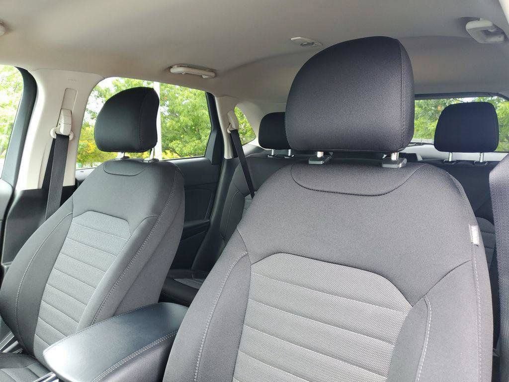 Used 2019 Ford Edge SE AWD/4WD image 6