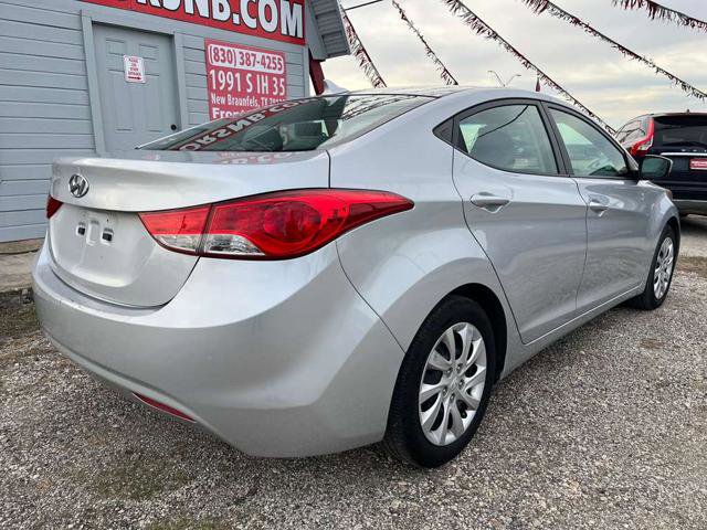 Used 2011 Hyundai Elantra GLS image 8