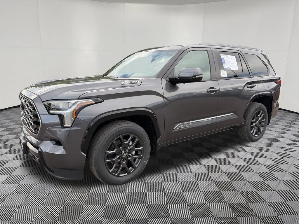 Used 2026 Toyota Sequoia Platinum AWD/4WD image 4