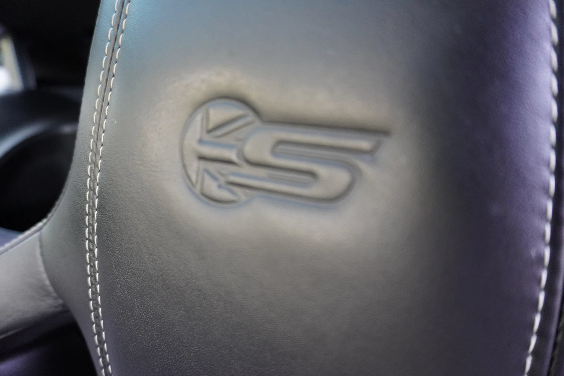 Used 2017 Jaguar F-TYPE S British Design Edition RWD image 21