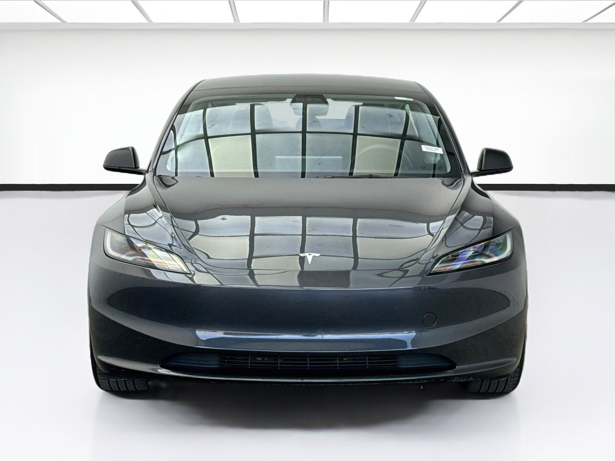 Used 2024 Tesla Model 3 Standard Range RWD image 2
