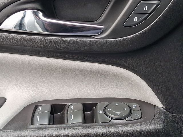 Used 2019 Chevrolet Equinox Premier image 20