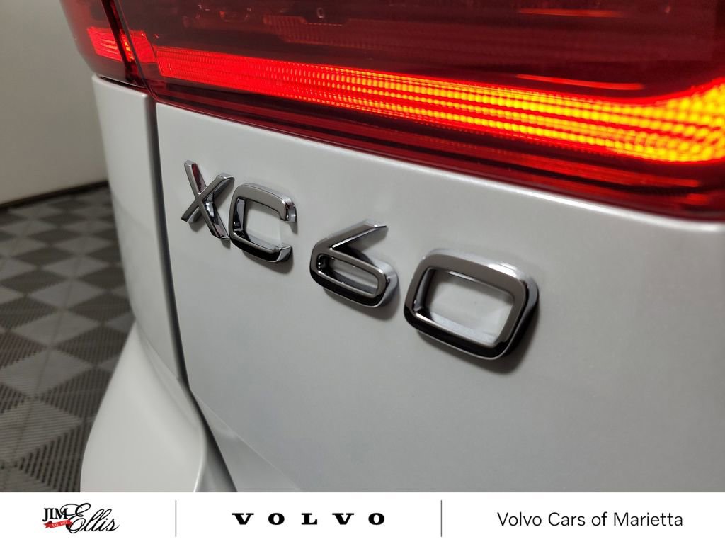 New 2026 Volvo XC60 B5 Plus w/ Protection Package Premier image 8