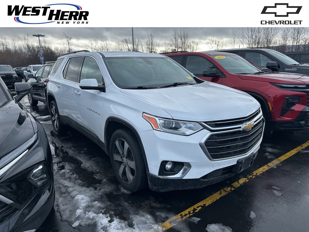 Used 2019 Chevrolet Traverse LT w/ LT Premium Package