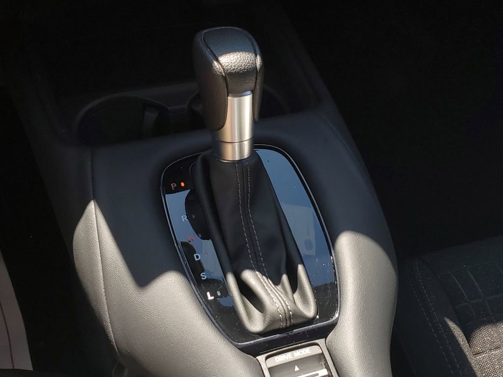 Used 2025 Honda HR-V LX image 31