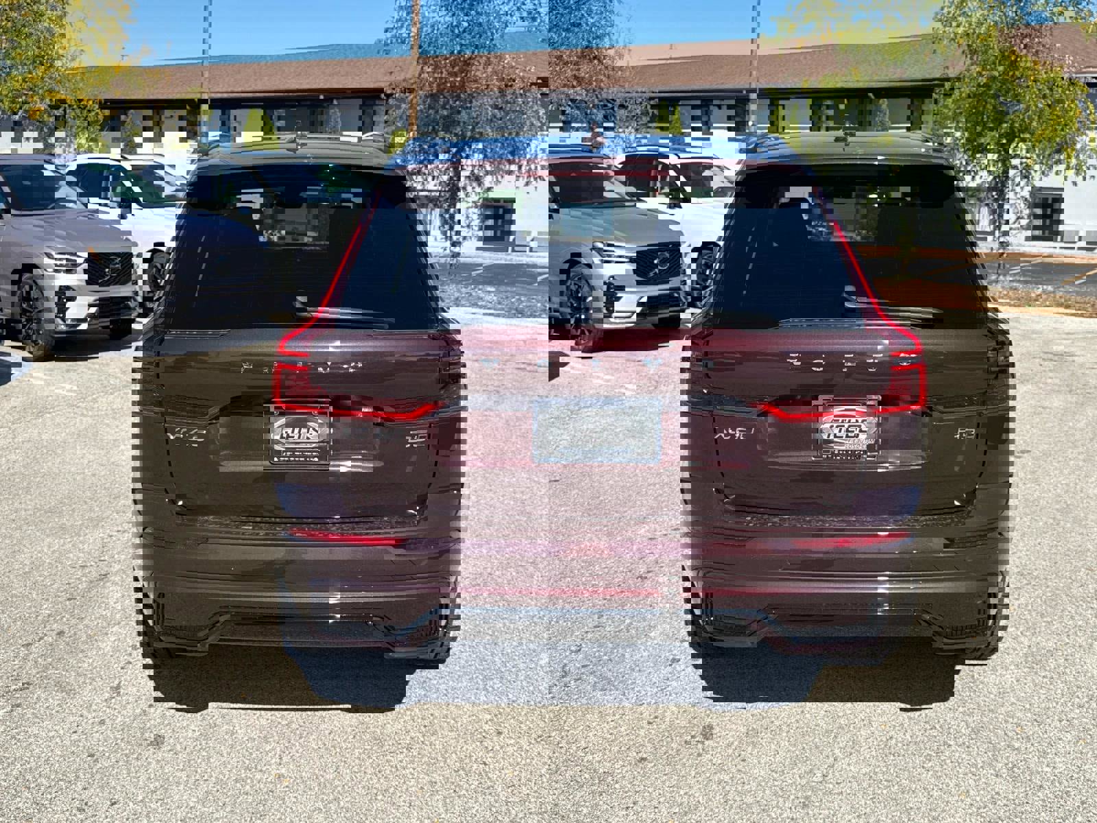 New 2026 Volvo XC60 B5 Ultra w/ Climate Package image 6