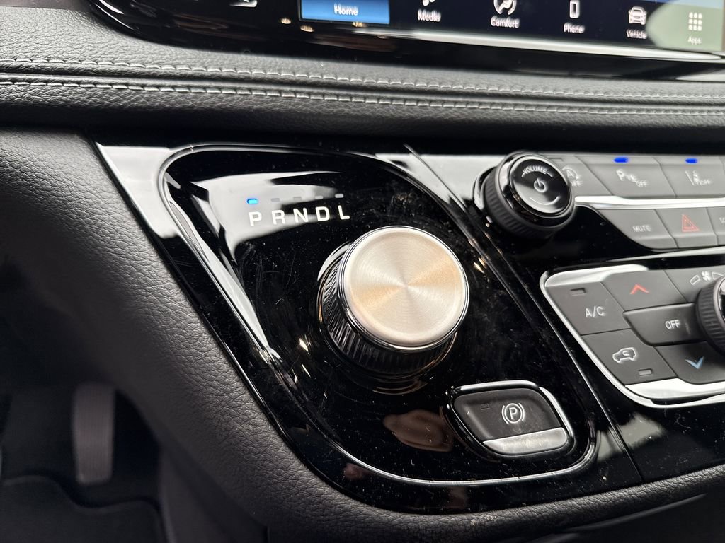 New 2026 Chrysler Pacifica Select image 24