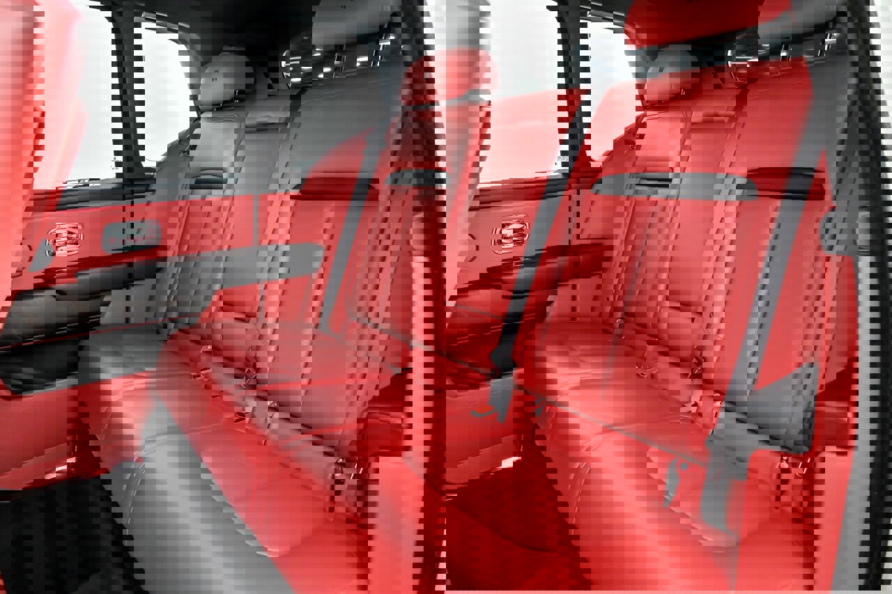 Used 2023 Rolls-Royce Cullinan w/ Leather Finishing Pack image 23