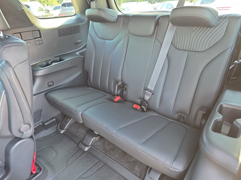 Used 2025 Hyundai Palisade Calligraphy FWD image 33