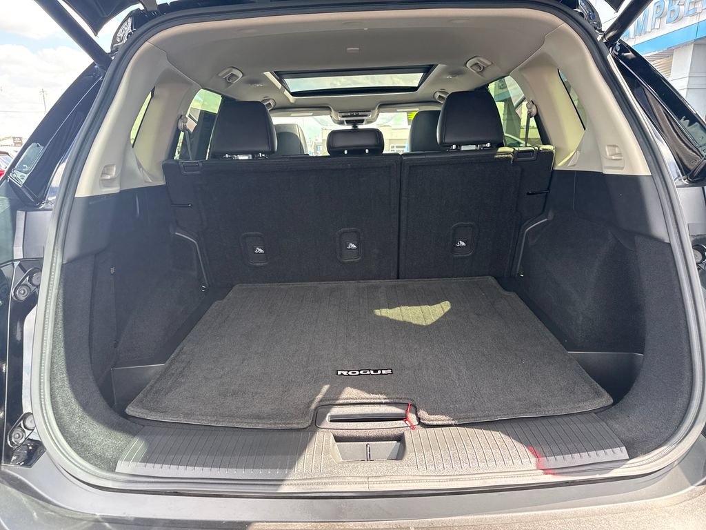 Used 2023 Nissan Rogue SV w/ SV Premium B Package FWD image 25