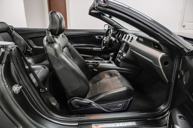 Used 2018 Ford Mustang Premium image 38