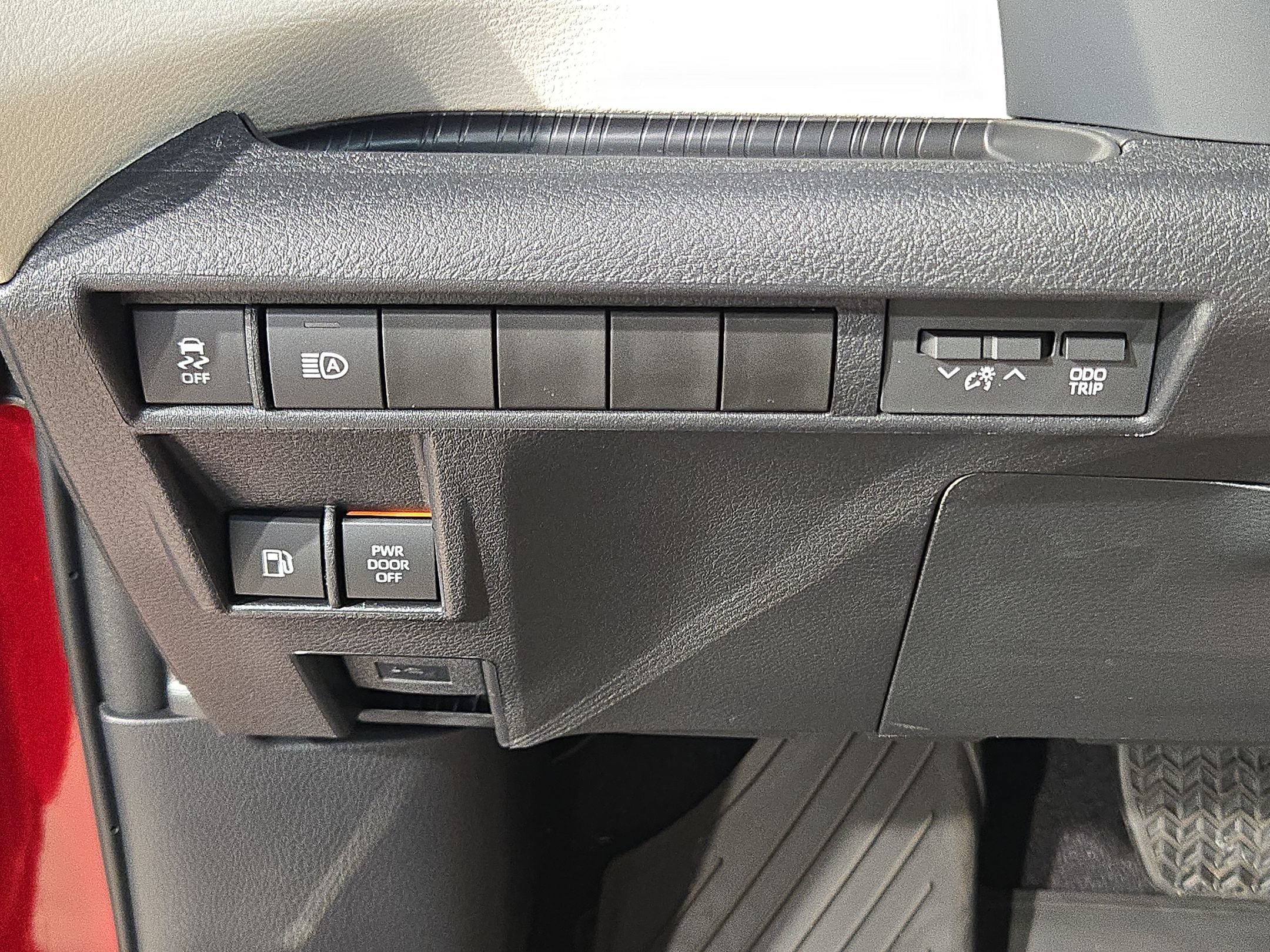 New 2026 Toyota Sienna Limited FWD image 18