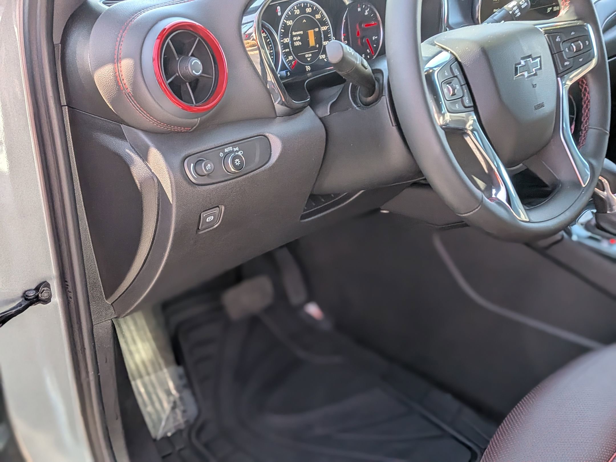 Certified 2025 Chevrolet Blazer RS image 17