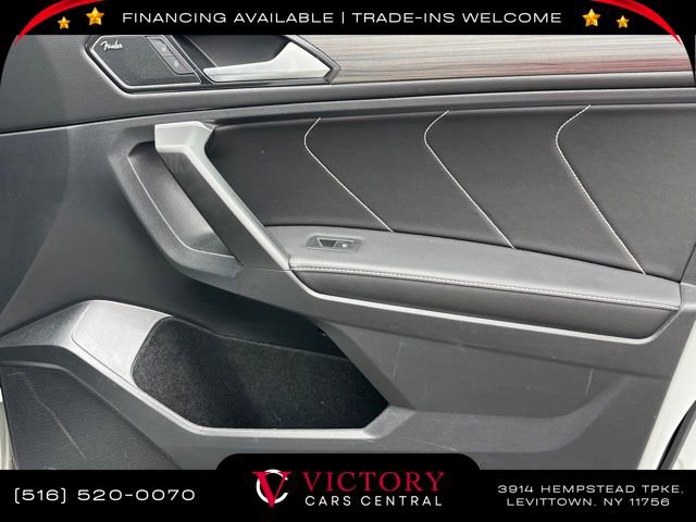 Used 2022 Volkswagen Tiguan SEL R-Line image 18