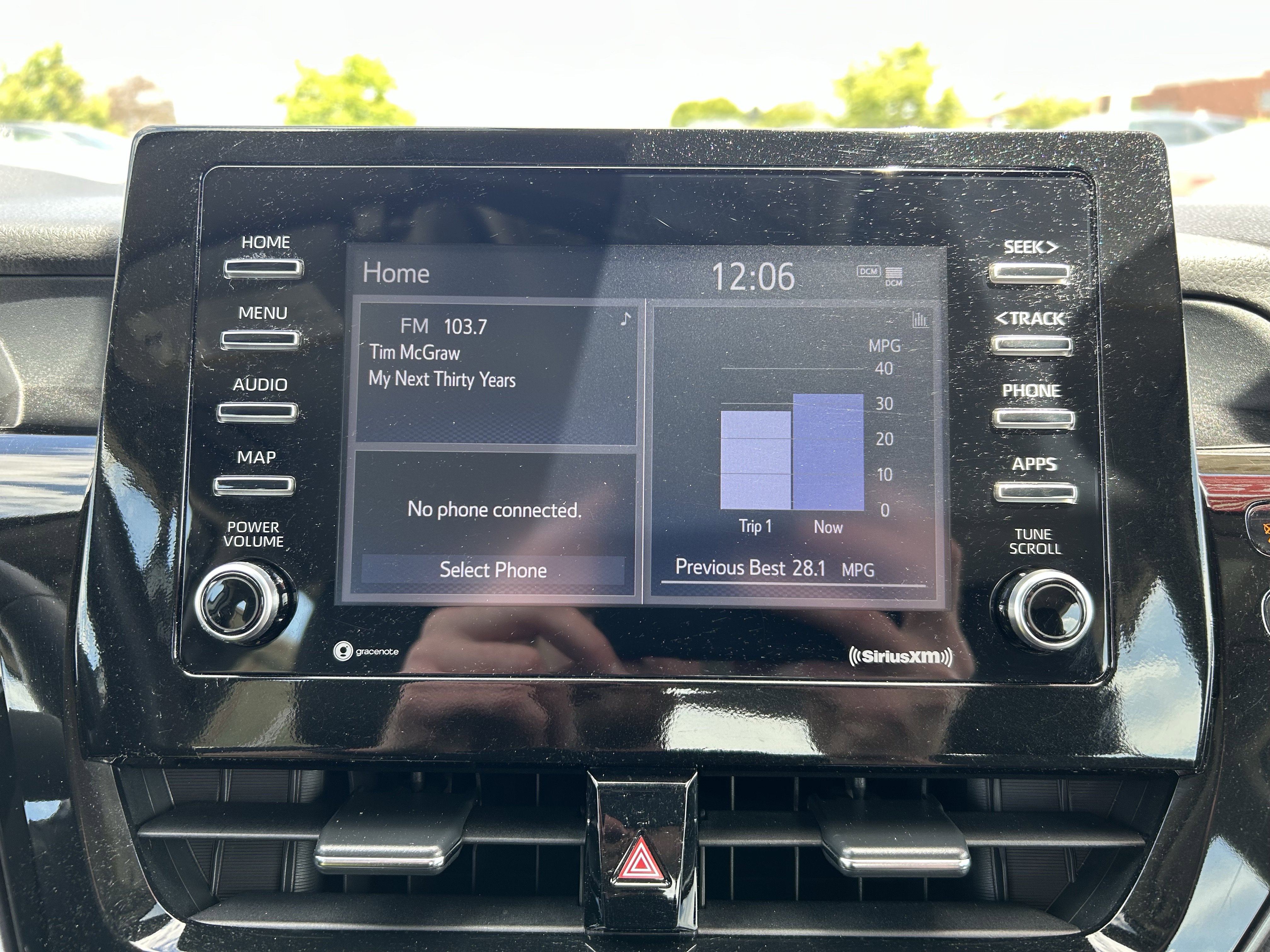 Used 2024 Toyota Camry SE FWD image 25