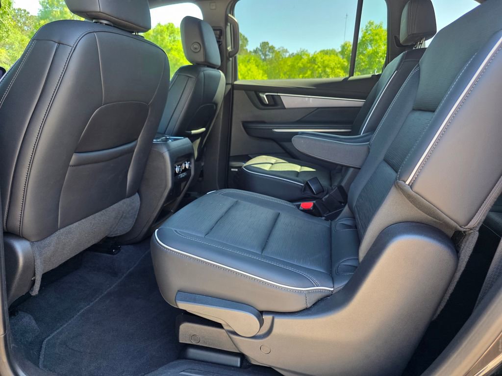 Certified 2025 Buick Enclave Sport Touring image 28
