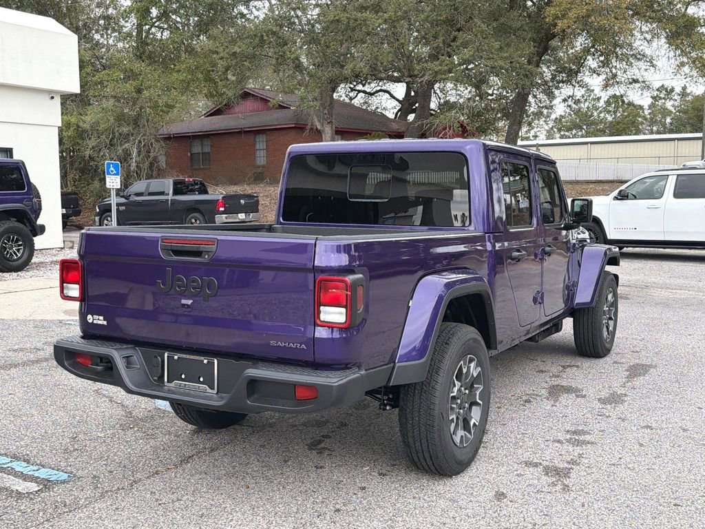 New 2026 Jeep Gladiator Sahara image 5