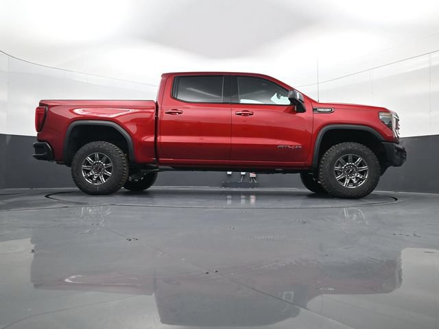 Used 2026 GMC Sierra 1500 AT4X w/ LPO, Black Badging Package AWD/4WD image 24